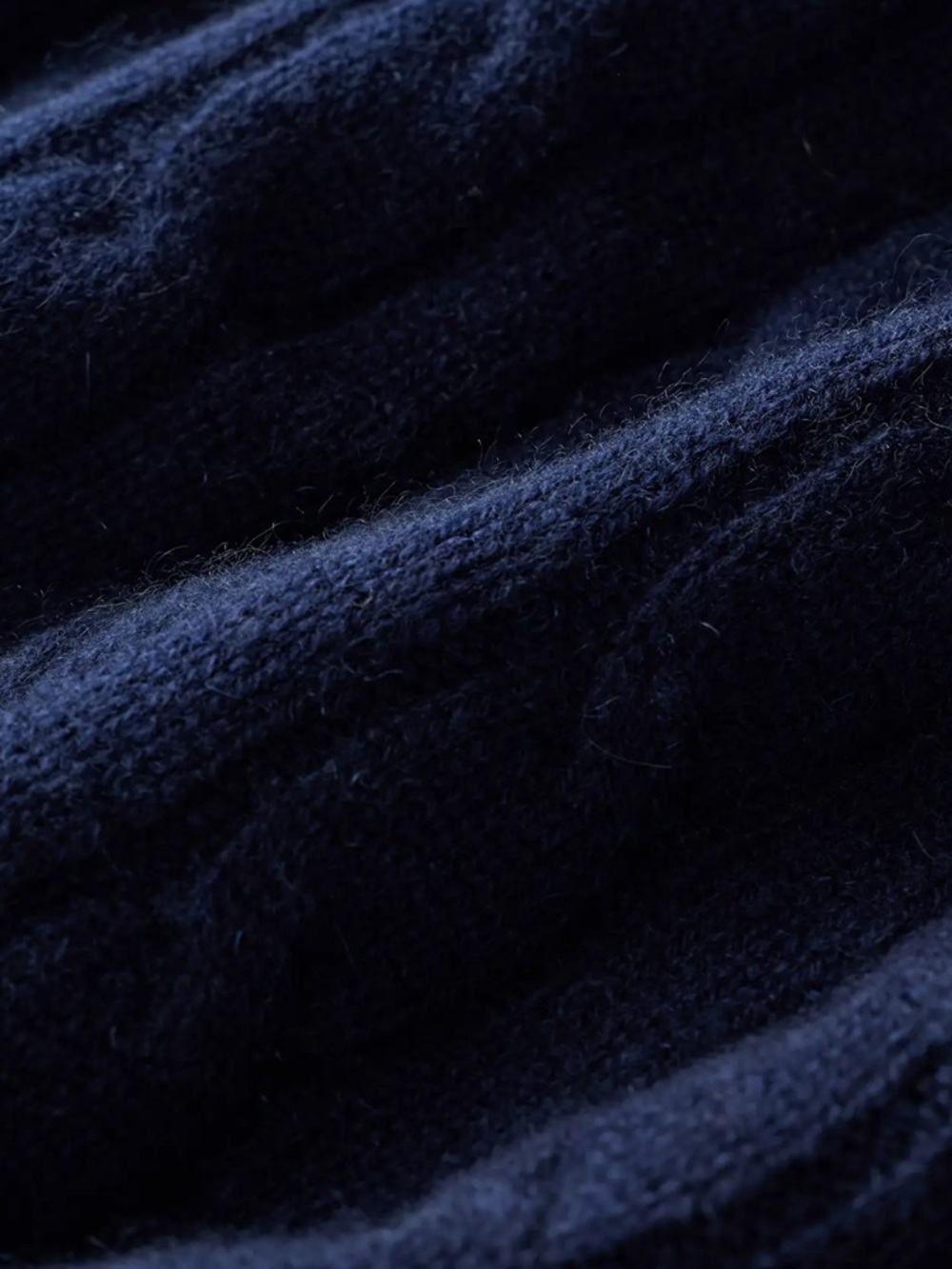 Quince 100% Cashmere Cable Knit Sweater XXL NWT Mens Navy Blue - Picture 3 of 8